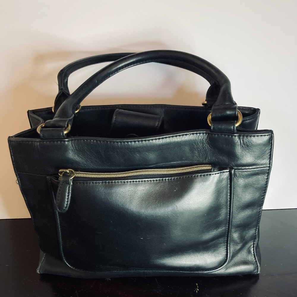 Fossil Black Leather Satchel with Structured Design - Picture 3 of 16